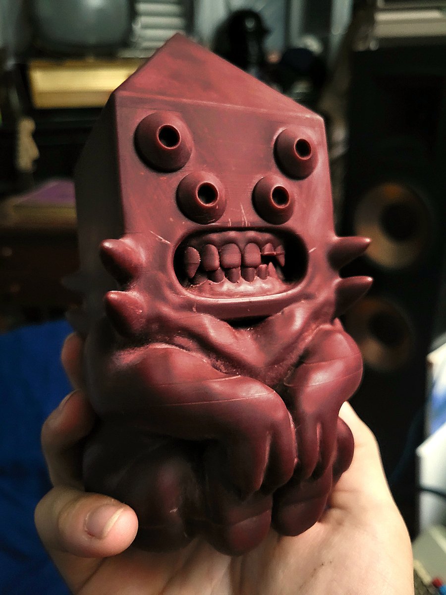 MatrixAgentGrey's tweet photo. I made a GOLB totem
#AdventureTime #FionnaandCake https://t.co/WweE1r0bOr