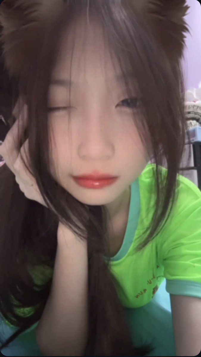 【网友投稿 No.1114】反差眼镜小姐姐 #眼镜娘 #眼镜妹 #投稿 #反差 #投稿曝光 #女友 #女友分享 #女友系列 #女同学 #女同事 https://t.co/l6kpHaqb4y