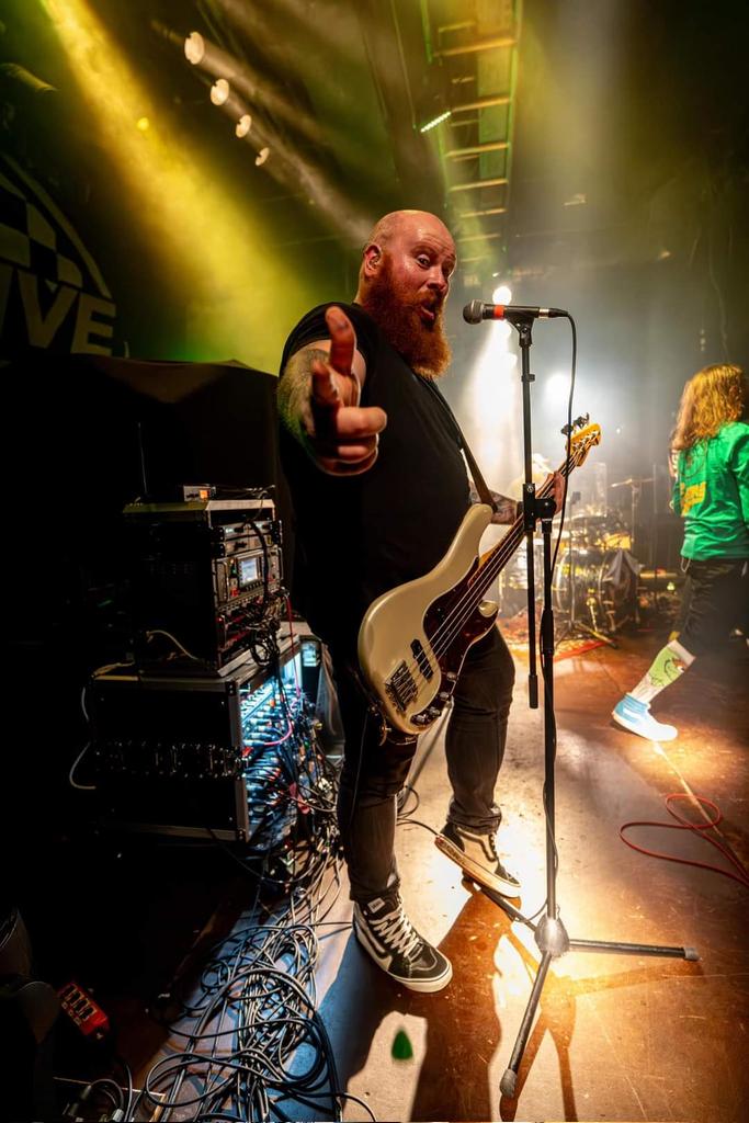 MassiveWagons's tweet photo. HERE WE GOOOO!!!…. revitalised after a day off in Leipzig tonight we hit Haus Aunsee to melt more heads alongside our recently tattoood brothers and sisters and massive schönsters AirStrike!!… 

Backing up the rock behemoth @Kissindynamites 

#germany #leipzig #rock #tour #eu https://t.co/we3hFNu9fU