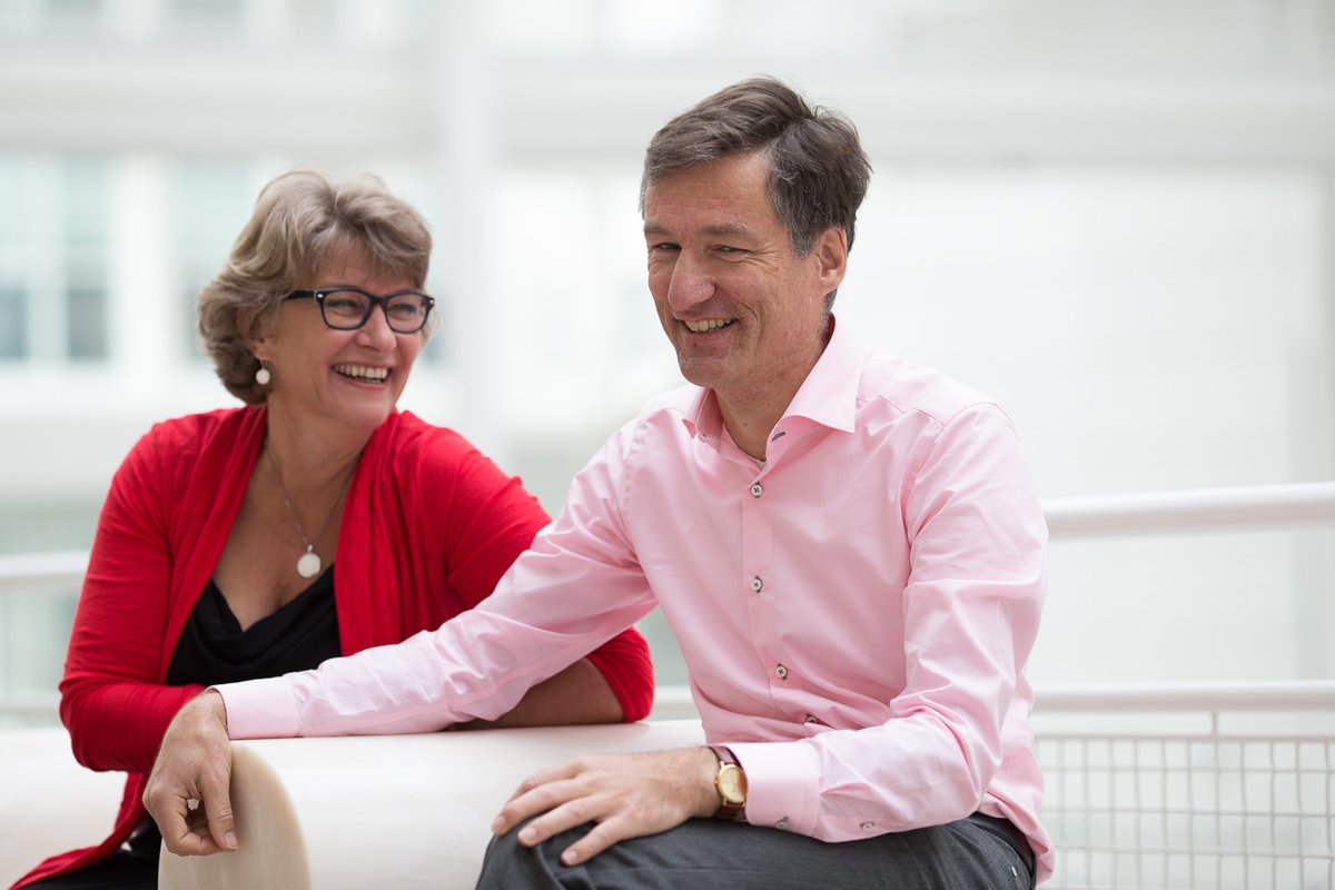 De stad is een lied: Liedrecital 3 november 2024 - Première Parterre, Groot Hertoginnelaan 52, Den Haag - Duo Marijke Groenendaal en Jacob Engel. bit.ly/3YifjIS