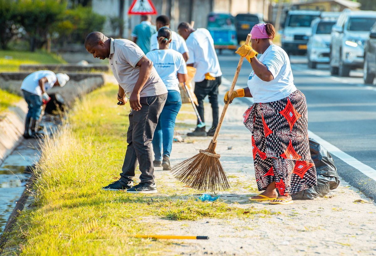 Chama cha Waajiri Tanzania (ATE) Leo Ijumaa kitahitimisha rasmi Wiki ya Huduma kwa Wateja 2024 ambapo kauli mbiu ya mwaka huu ni ‘Above and Beyond' au Huduma Zaidi.

Wiki ya huduma kwa wateja inahitimishwa kwa waajiri wote waliopo barabara ya Coca-Cola kujitokeza na kuunga mkono