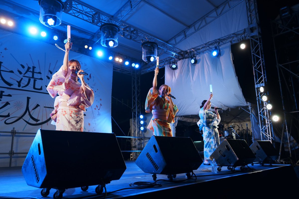 oaraihanabi's tweet photo. ┏━━━━━━━━━━━┓
   OARAI HANABI FES 2024
　　　　ヘラヘラ三銃士
┗━━━━━━━━━━━┛

#大洗海上花火大会 #OARAIHANABIFES #Ohanafes #ヘラヘラ三銃士

Photo by @n_m0920 https://t.co/GBGavBpDeI