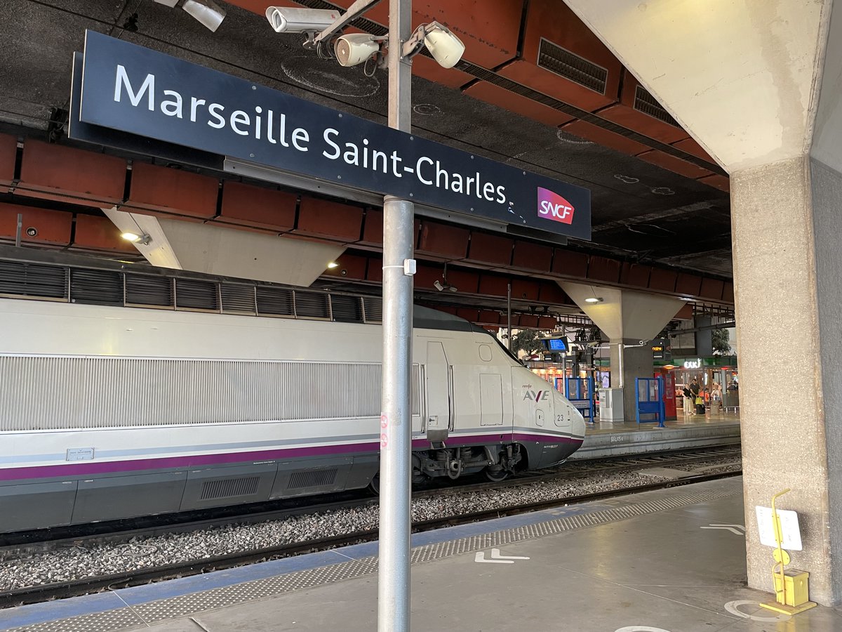 🇫🇷 El mapa de destinos franceses de Renfe crece: nuevo AVE internacional Barcelona-Toulouse en el segundo trimestre de 2025.

Seremos el primer operador transfronterizo, con seis trenes diarios entre España y las principales ciudades del sur de Francia.

ow.ly/9CFZ50TJuqU
