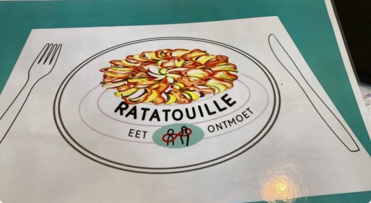 #ratatouille  #gooischverband  Nieuwe maand Oktober 🍄🍁 Herfst - welkom !!! In #wijkcentrumStJoseph vrijdag 18 Oktober. Wel graag aanmelden !( max 20 gasten)  - bevestiging volgt dan  #komerbij  #hilversum  #versawelzijn en netwerkpartners  #samenisleuker