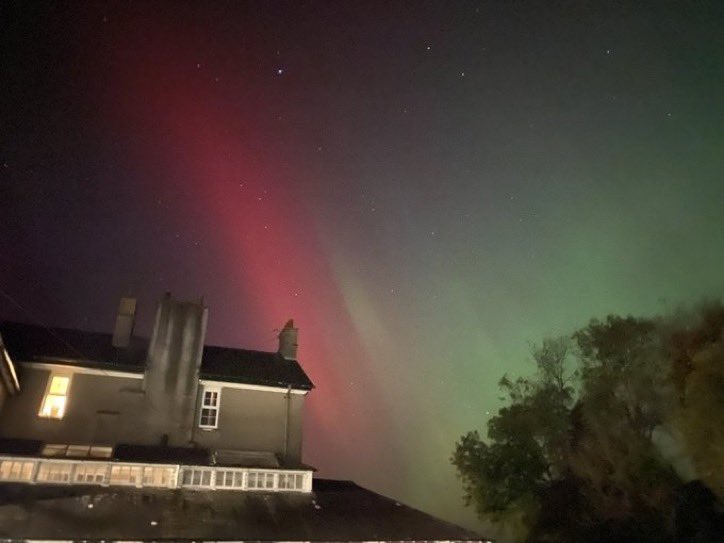 A lively and colourful end to a busy half of term. Have a restful and enjoyable half term. #unisons #northernlights #hark