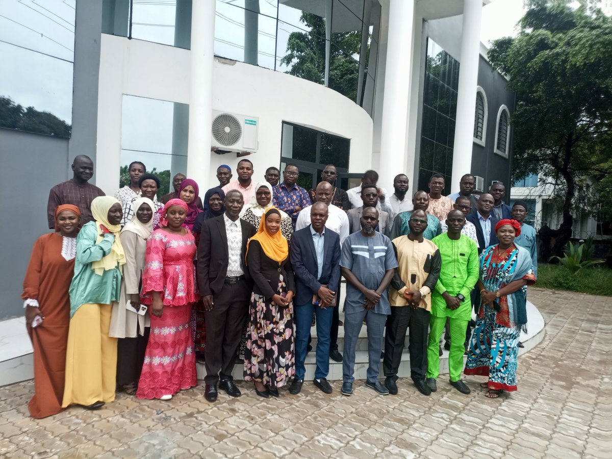 AmadouBah5's tweet photo. A two-day sensitization forum on Social Safeguard Instruments of the World Bank funded GIRAV project is underway at the CPCU, Ministry of Agriculture Livestock and Food Security in Banjul. It's being attended by all staff of GIRAV and other projects under the CPCU. https://t.co/PoEZIk2deg