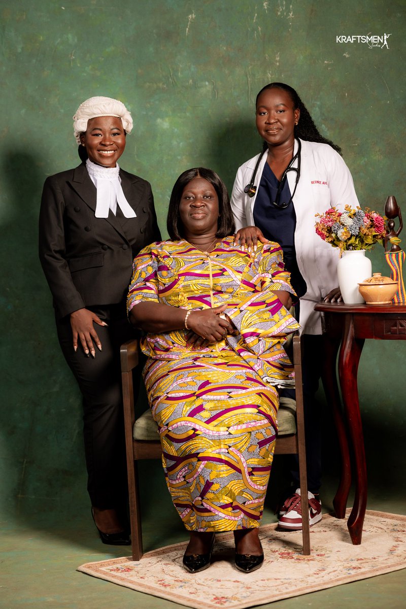 more_nike_'s tweet photo. Your favourite doctor/lawyer duo🔥🔥
Mummy's girls 🧑‍⚕️🧑‍⚖️❤️ https://t.co/GZ5zjKs6oH