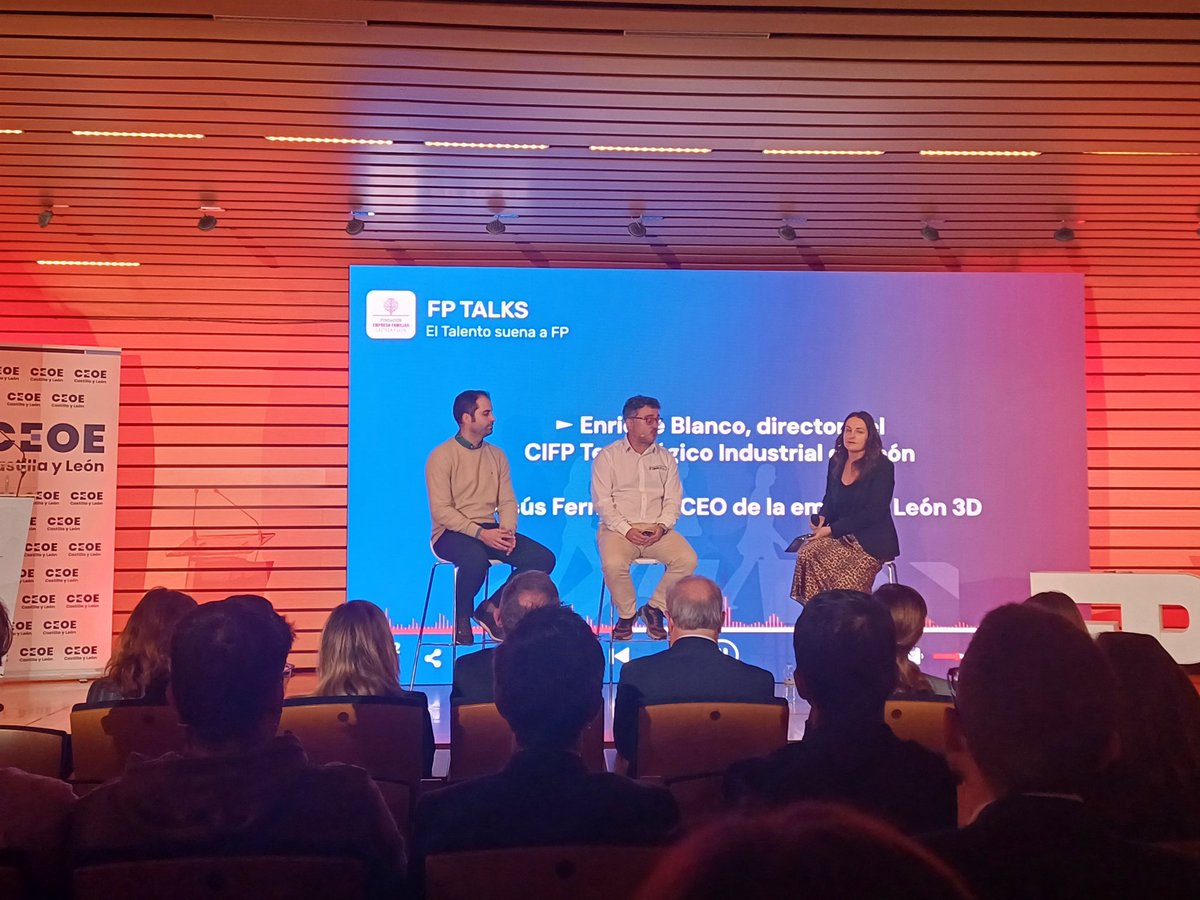 cifptecin's tweet photo. Muchas veces lanzamos el anzuelo y entre todos avanzamos conectando centros y empresa. #fptalks @educacyl https://t.co/HQUMCJzwKJ