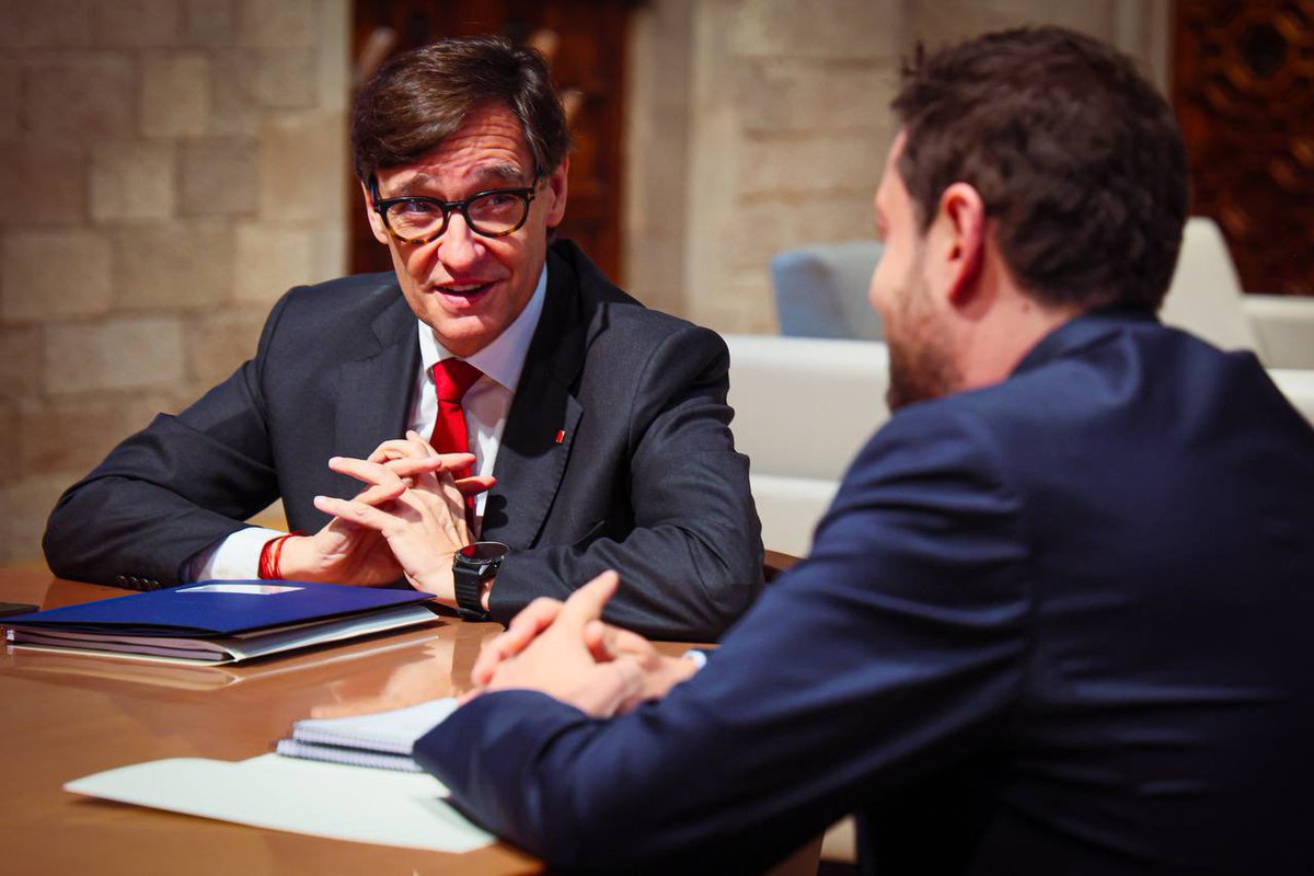 Reunió amb l’alcalde de Tarragona, <a href="/rvinualestgn/">Rubén Viñuales /♥️</a>.

La ciutat serà el primer municipi que cedeixi terrenys per a la Reserva Pública de Sòl de Catalunya. L’accés a l’habitatge és una prioritat per a aquest Govern. Treballarem junts per donar resposta a aquesta problemàtica.