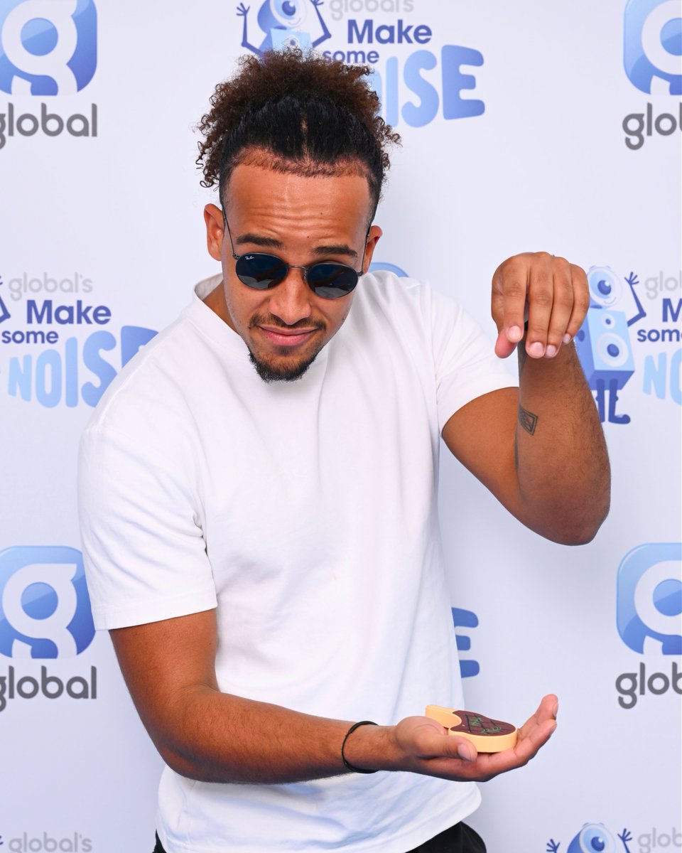 makenoise's tweet photo. Our Global ICONS 📸
#MakeSomeNoiseDay https://t.co/BQpVAl7bOL