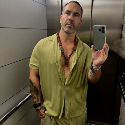 RaulAroz's tweet photo. #NuevaFotoDePerfil https://t.co/s8VTqsIRti