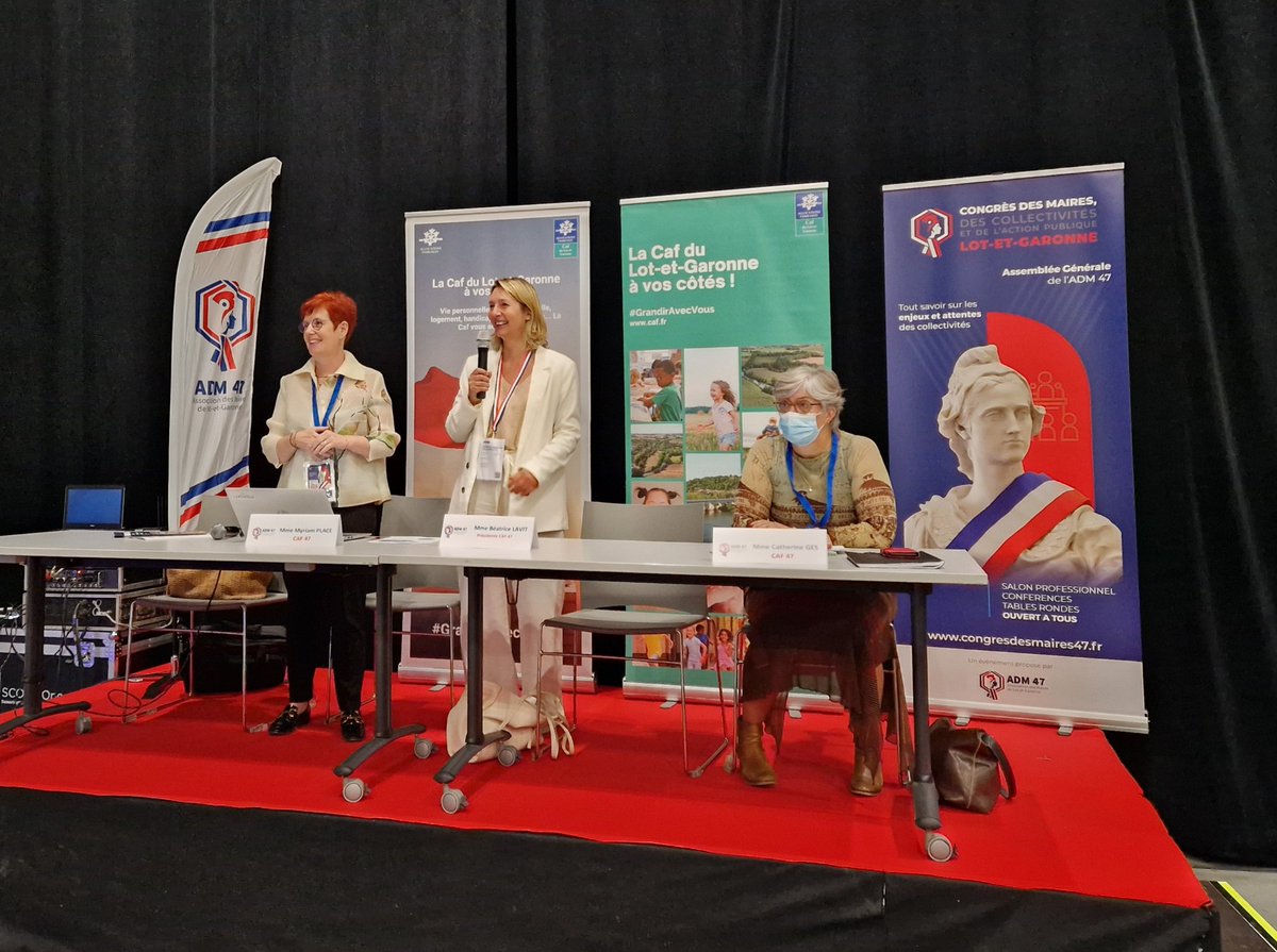 📣 La CAF du Lot-et-Garonne au plus proche des #élus du département 
📍 Ce matin au salon des #Maires à l'Agora à Agen, la CAF a présenté ses #offres de #services aux maires et élus locaux (modalités d'accueil, #accès aux #droits et #accompagnement #Social)
<a href="/LavitBeatrice/">Lavit Béatrice</a>