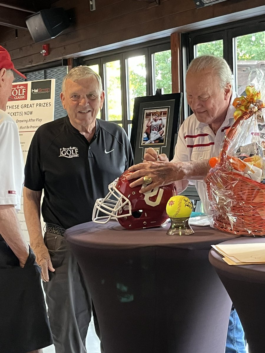 Sooners Helping Sooners tweet media