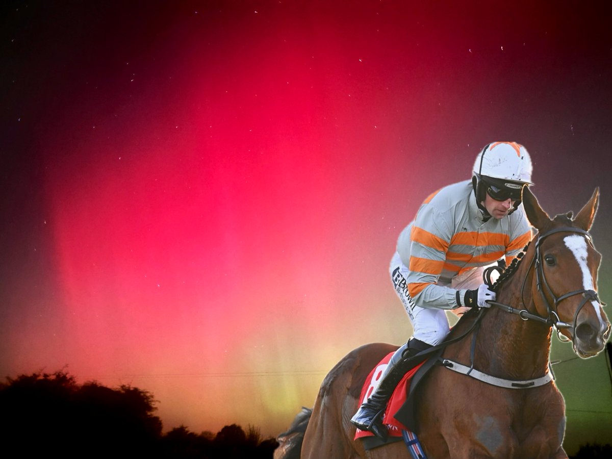 The World and its mother had the #northernlights up last night…..so why can’t #Maughreen. 😋

#Maughreenthemachine