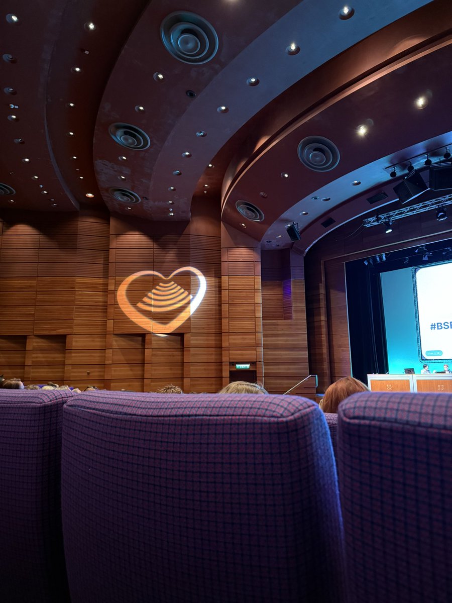 The <a href="/BSEcho/">BSEcho</a> bat signal is shining brightly on Day 1 of #BSEcho2024