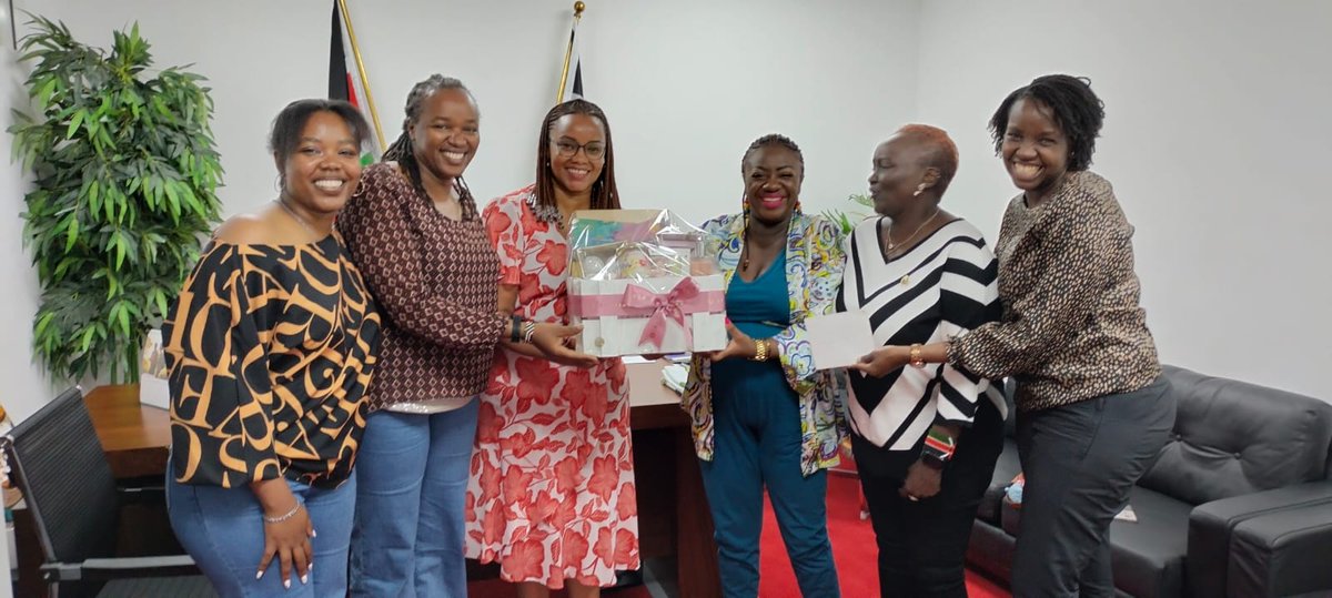 gloria_orwoba's tweet photo. Thank you @BreastfeedingKE &amp; @CAMFEBK Breastfeeding Campaign for paying a courtesy call at my office this morning. @WHO recommends all children be exclusively breastfed for the first 6 months of life. I will endeavour to champion this via policy, legislation and advocacy. https://t.co/BxOWdogYJr