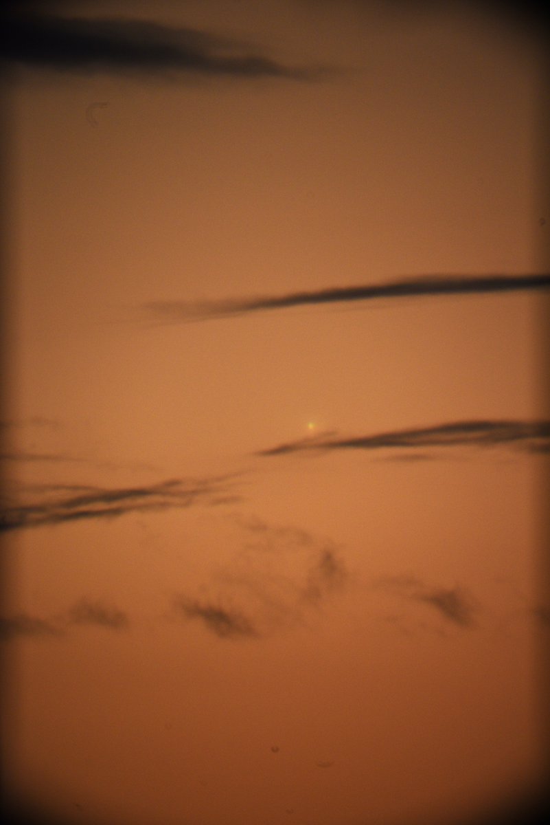 HAO650mm's tweet photo. 【紫金山アトラス彗星の姿】ついに夕方の西空で撮影できました。マイナス等級にはなってないかな！？　星の村天文台、口径65cm反射望遠鏡ｆ7800mmを4800mm直接焦点撮影2024年10月11日17時45分 Ｎikon D810 ISO800 １/6秒と13cm屈折で撮影しました　大野智裕台長撮影 https://t.co/ITwoFGzDcb