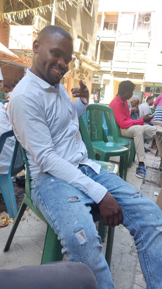 ⭕️⭕️⭕️⭕️⭕️⭕️⭕️⭕️⭕️⭕️⭕️⭕️⭕️السلام عليكم ي شباب دا اخوي اسمو احمد مبارك محمد مفقود اخر مره اتوصلتا معاهو كان شغال في اسوان و بعد كدا م قدرتا اصل ليهو تاني و تلفونو مقفول الرجاء لو اي واحد شافو في اي مكان او عندو اي معلومه تفيدني يتواصل معاي علي الارقام دي 01552206095-01507450801