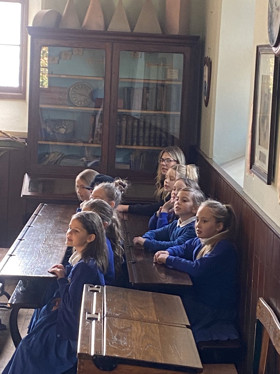 Rhws Primary School tweet media