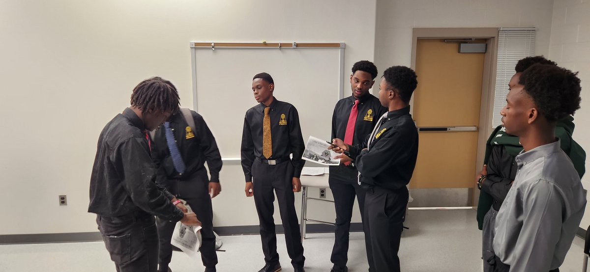 Alpha AchieversHoCo tweet media