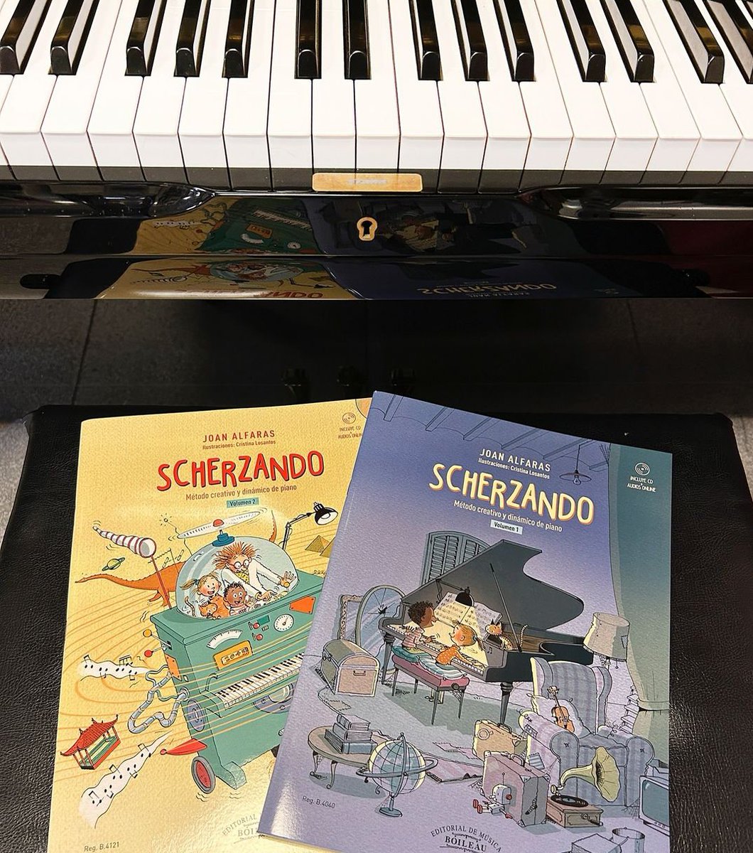 ElArgonautaLib's tweet image. Método creativo y dinámico de piano
Scherzando Vol, 1 y 2. 

Editado por Boileau.
Ilustraciones de Cristina Losantos.

 #partituraspiano #pianoprincipiantes #elargonauta #librosdemusica #libreríademusica #libreriasdemadrid #partituras
instagram.com/p/DA9FWkPOAT_/…