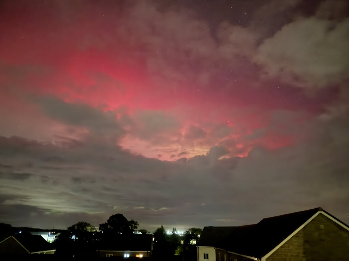 GregDewhurst's tweet photo. A few of my #northernlights photos from last night in #CranbrookDevon 🥹 https://t.co/VYg3X6zUP5