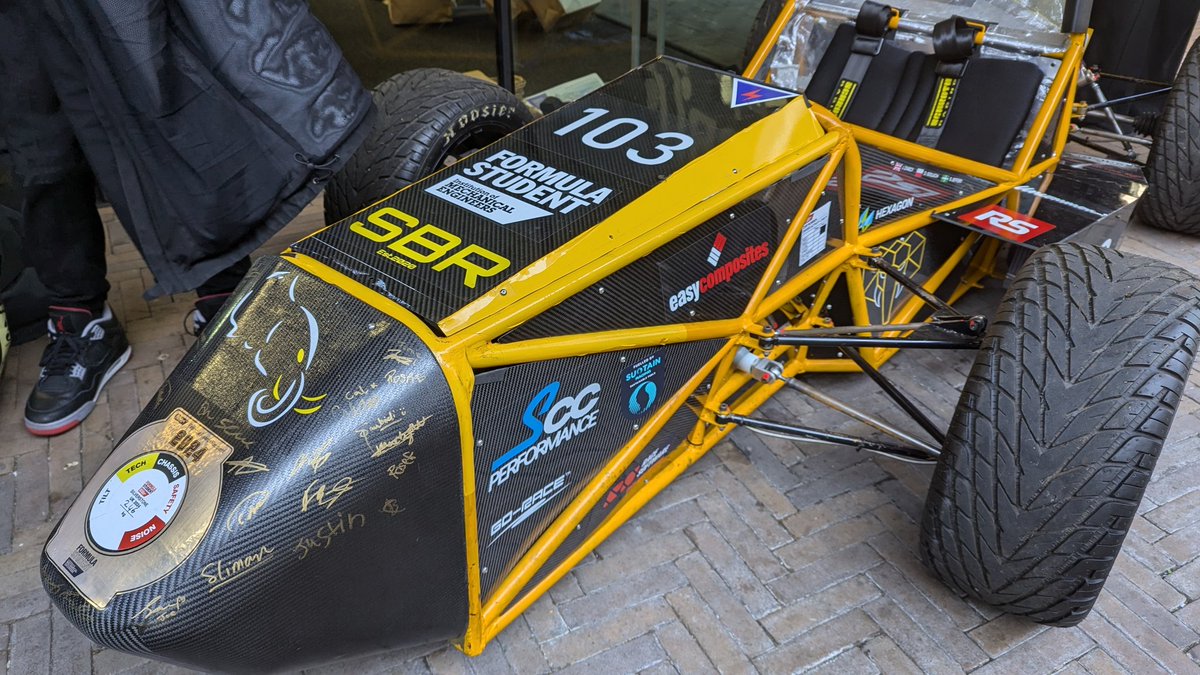 School of ENG (@lsbu_eng) on Twitter photo Our <a href="/southbankracing/">South Bank Racing</a> #FormulaStudent team are set up <a href="/LSBU/">London South Bank University - LSBU</a>'s Freshers Fair. Pop by and say hello and find out how to get involved!
📍Front of the LSBU Hub Building Our <a href="/southbankracing/">South Bank Racing</a> #FormulaStudent team are set up <a href="/LSBU/">London South Bank University - LSBU</a>'s Freshers Fair. Pop by and say hello and find out how to get involved!
📍Front of the LSBU Hub Building