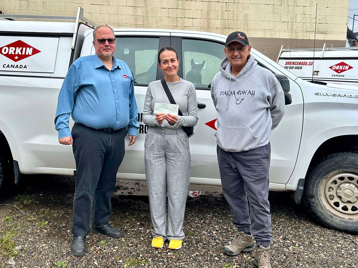 THANK YOU to <a href="/OrkinCanada/">Orkin Canada</a> and Prince George Rod and Gun Club for collaborating for the second year in a row to support #BigsNBC and donate $975! Orkin donated $500 and the Rod and Gun Club donated $475! 💙

#ThankYou #CityofPG #GiveThanks
