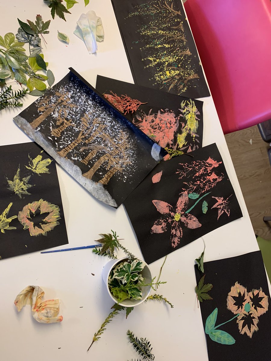 Art class ran today by one of our ladies .made such a lovely change and she really enjoyed running the class and checking out staff results 😀TeamTaylor
<a href="/PennineCareNHS/">Pennine Care NHS FT</a> 
<a href="/LisaCousinsNhs/">lisa</a> 
<a href="/Janetmelianhs/">Janet Melia</a> 
@ArcStockport 
<a href="/sodelafo/">David Milligan-Croft</a> 
<a href="/TracyMellor3/">Tracy Mellor</a> <a href="/markhwork/">Mark H</a> <a href="/DannyTheLove/">Danny Love</a>
