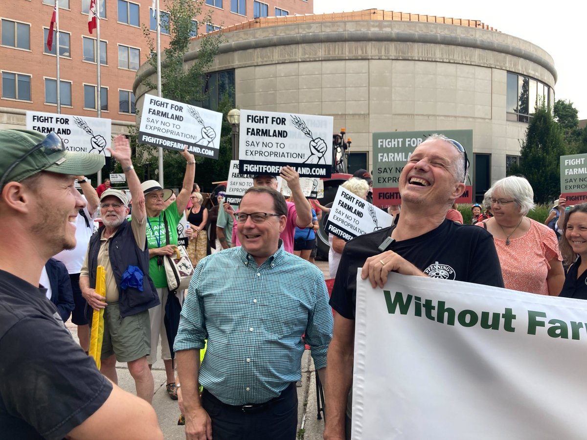 This Ontario Agriculture Week, Ontario Greens extend a heartfelt thank you to the farmers across the province who provide our local food and contribute over $50B to Ontario's economy.

We'll continue to stand up for farmers, support local food, and protect farmland from being