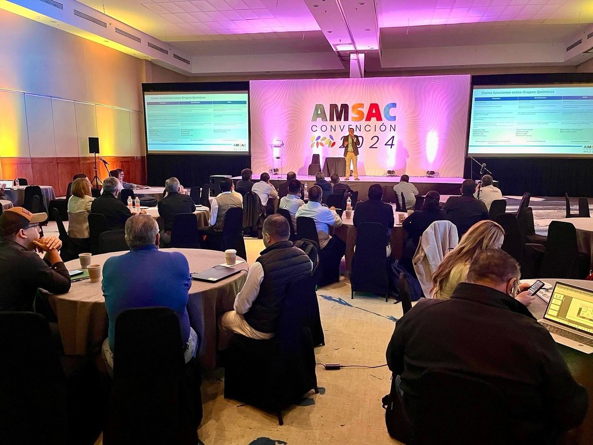 Con gran entusiasmo arrancan los trabajos de la convención de la Asociación Mexicana de Semilleros A.C. de la cual orgullosamente formamos parte. 🤝🏻✅

Felicitamos al organismo por su valioso evento y a su presidente y colaborador de Enza Zaden, Juan Labastida. 👏🏻

#EnzaZaden