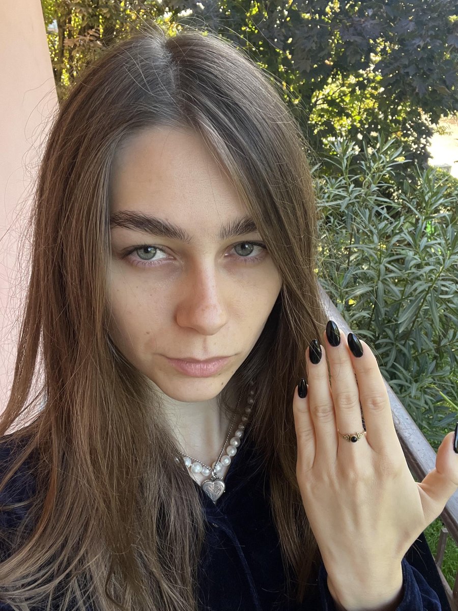 Cristina 🦉 tweet media