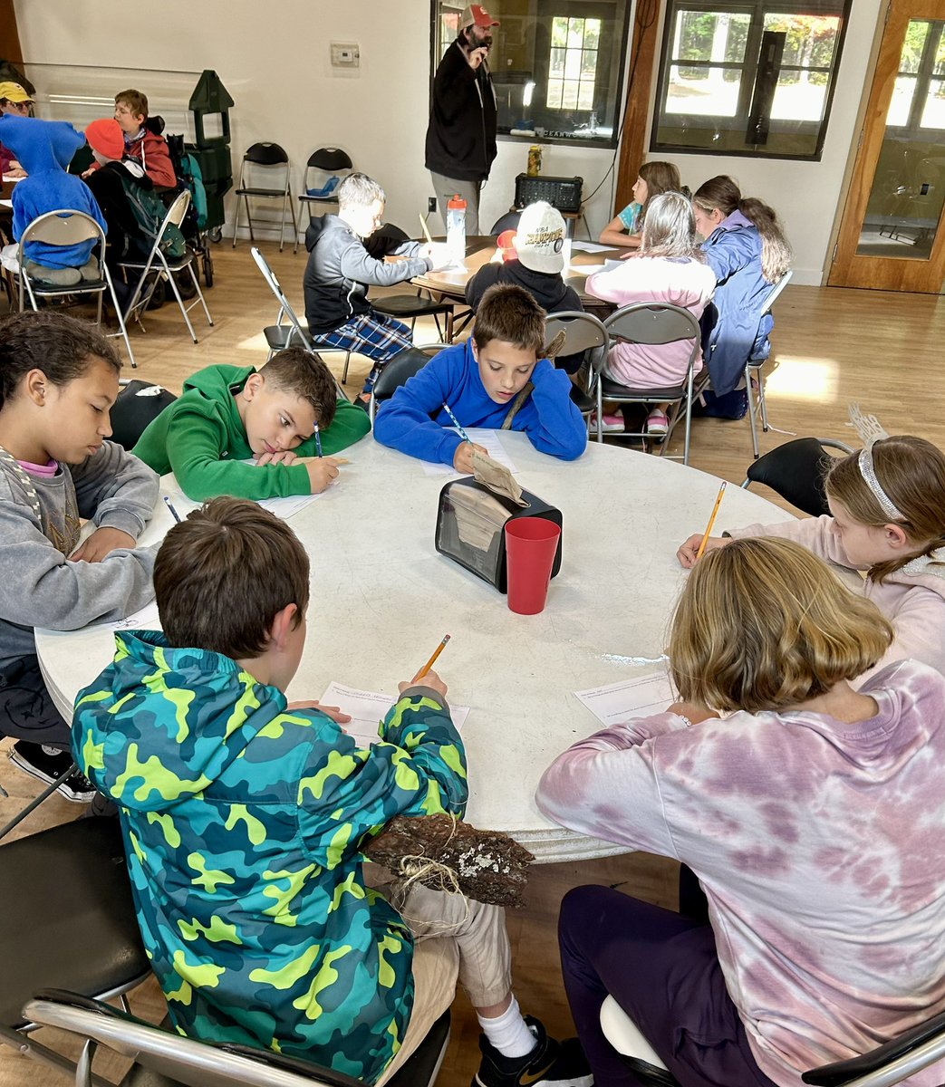 Ms. Erin Keaney tweet media