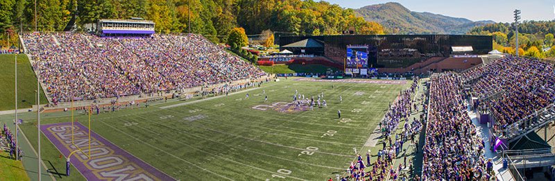 Chris Bowerfind (@chrisbowerfind) on Twitter photo Super excited to be heading up for a visit at Western Carolina this weekend! Thanks <a href="/CoachDvorchik_/">Evan Dvorchik</a> for the invite, excited to see what WCU is all about!
<a href="/EnnsZoneKicking/">EnnsZone Kicking</a>
<a href="/MaggieJMullen20/">Maggie Mullen</a> Super excited to be heading up for a visit at Western Carolina this weekend! Thanks <a href="/CoachDvorchik_/">Evan Dvorchik</a> for the invite, excited to see what WCU is all about!
<a href="/EnnsZoneKicking/">EnnsZone Kicking</a>
<a href="/MaggieJMullen20/">Maggie Mullen</a>