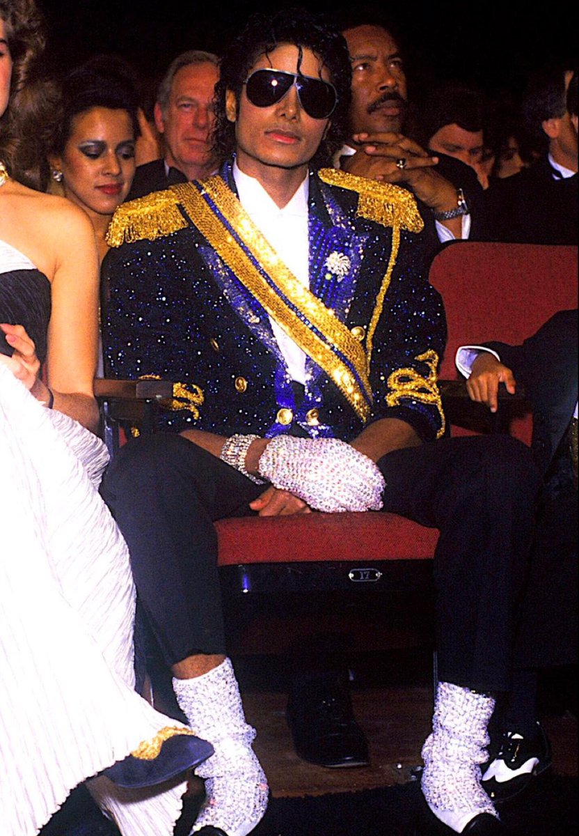 royal_bobby24's tweet photo. @historyinmemes Michael Jackson at the Grammys, 1984. He won 8 grammys in one night plus gave one of the best looks in history of the show. https://t.co/pNgutGktP6