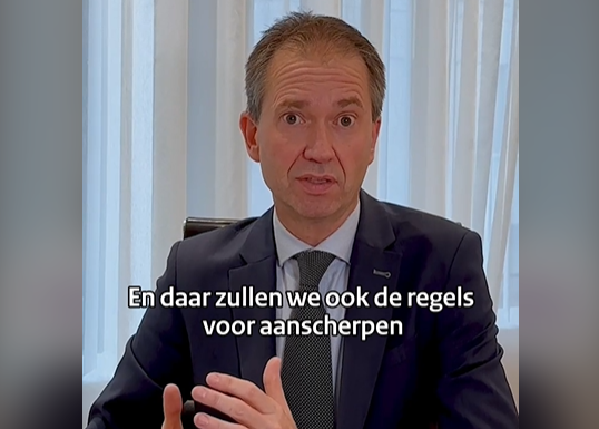 Vlot filmpje van Min Van Hijum op Linkedin, over zijn eerste 100 dagen en geeft antwoord op vragen aan oa zzp. Alleen zegt hij dan dat de regels voor zzp over vanaf 1 januari worden aangescherpt🫣 Nee... de regels veranderen niet. Ze blijven zoals ze zijn. Alleen verandert de