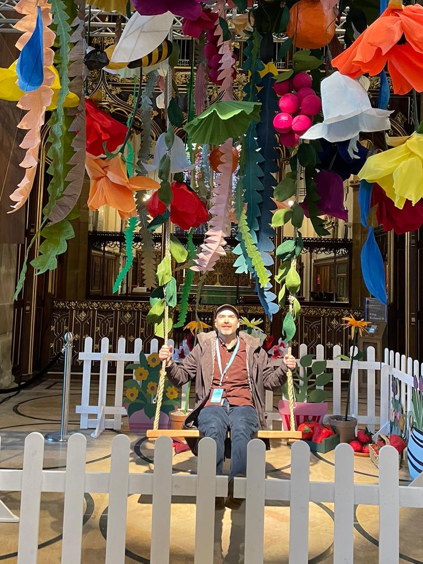 _ArtReach's tweet image. As should always be the case we got our Creative Director @steeleysideshow to conduct rigorous health and safety checks on Plants and Play @LeicsCathedral this morning for #JourneysFestival2024 #LetsCreate