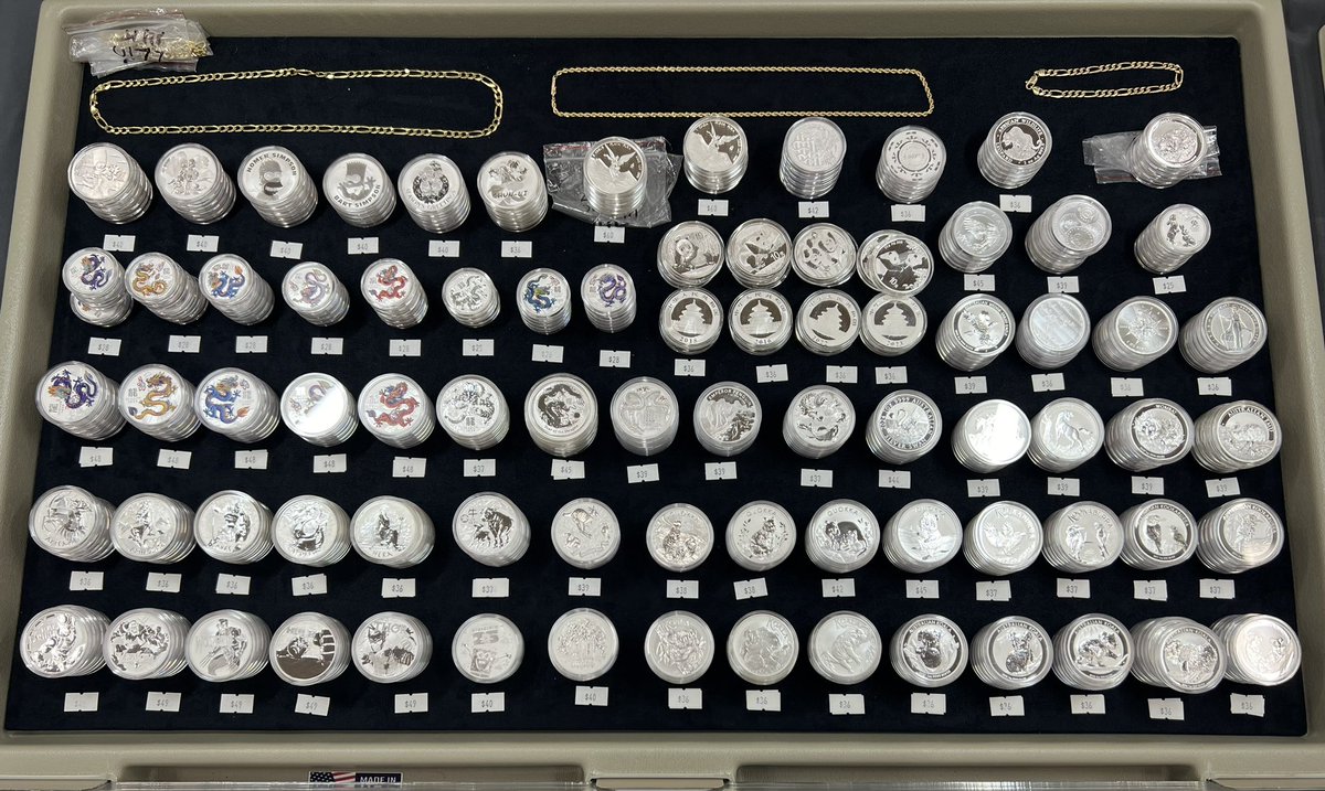 BullionBrother's tweet image. Swing by today - Saturday 10/11 - 10/13 at the Denver Coin expo in the National Western Complex! We will be wheeling and dealing all day! Tables 110,112,114. #coinshow #buysell #goldcoins