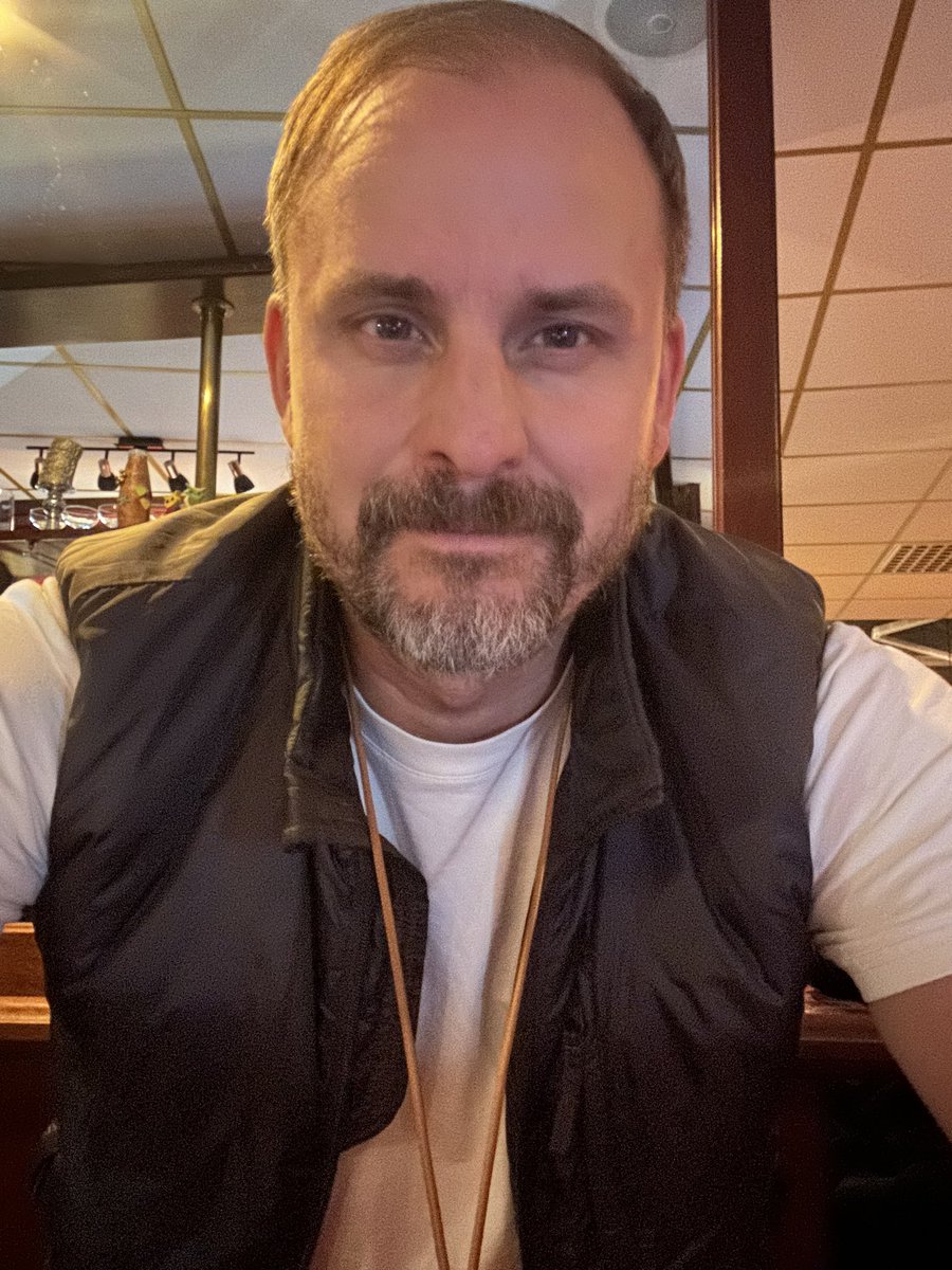 Wilbacher's tweet image. Gör mig redo för #GuloGulo ikväll, ÄR NI MED!?