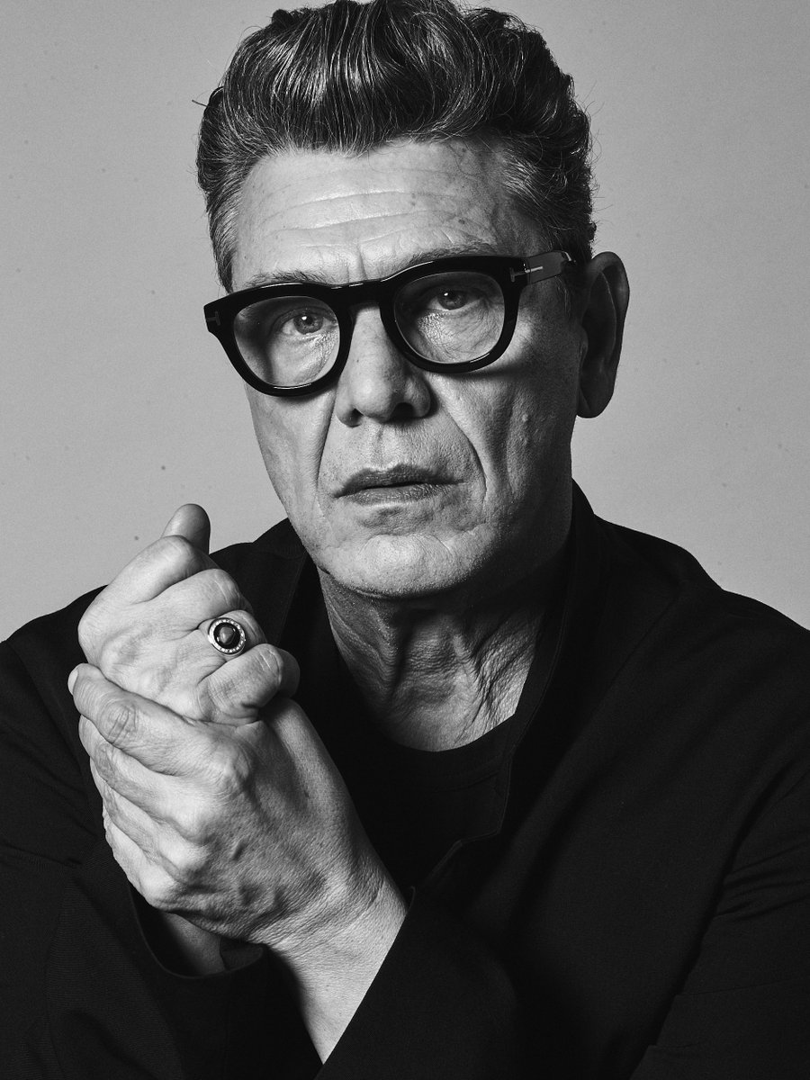 Le temps passe si vite… Plus qu’une semaine avant que mon nouvel album “Revolver” soit à vous.

MarcLavoine.lnk.to/RevolverAlbumTP