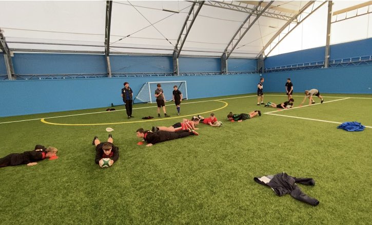Sam Collins (@samcollinsrugby) on Twitter photo <a href="/U15SSRU/">Swansea Schools Rugby</a> Swansea East EPP kicking off tonight <a href="/CefnHengoed/">Cefn Hengoed Community School</a> over 60 boys being put through their paces. Great work <a href="/A_NewtDTCS/">Andrew Newton</a> & our EPP coaches. #SwanseaEPP #pathway #development #UWTSDHub #WRUHub <a href="/U15SSRU/">Swansea Schools Rugby</a> Swansea East EPP kicking off tonight <a href="/CefnHengoed/">Cefn Hengoed Community School</a> over 60 boys being put through their paces. Great work <a href="/A_NewtDTCS/">Andrew Newton</a> & our EPP coaches. #SwanseaEPP #pathway #development #UWTSDHub #WRUHub