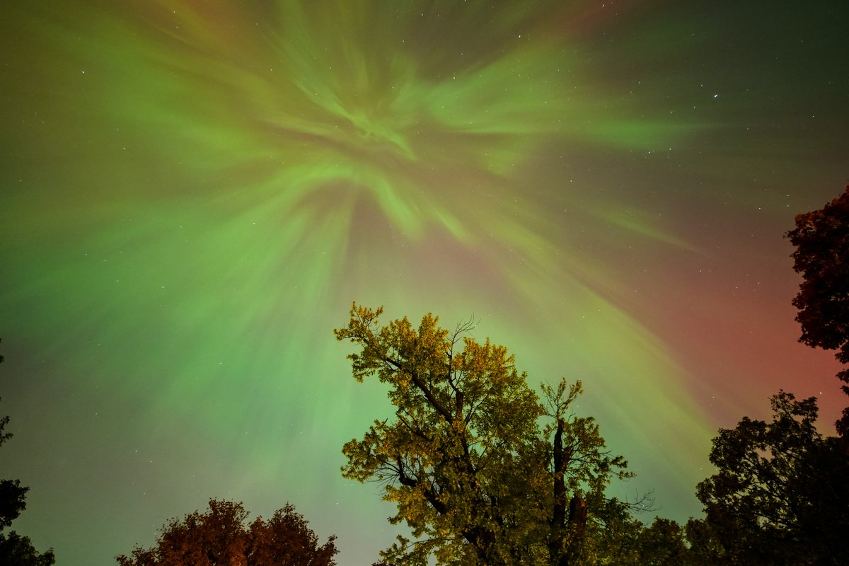 Photos of last night's Aurora. From Northfield, MN.