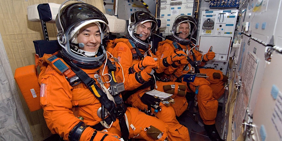 UCD Research (@ucd_research) on Twitter photo 👨🚀 UCD Centre for Space Research <a href="/UCD_Cspace/">UCD Centre for Space Research</a> welcomed <a href="/NASA/">NASA</a> astronaut Dan Tani <a href="/Astro_Tani/">Daniel Tani</a> to UCD today! #WorldSpaceWeek
🚀Speaking to a full house of <a href="/UCD_physics/">UCD Physics</a> students and school students, Dan is sharing his inspiring journey to working at #NASA and his fascinating 👨🚀 UCD Centre for Space Research <a href="/UCD_Cspace/">UCD Centre for Space Research</a> welcomed <a href="/NASA/">NASA</a> astronaut Dan Tani <a href="/Astro_Tani/">Daniel Tani</a> to UCD today! #WorldSpaceWeek
🚀Speaking to a full house of <a href="/UCD_physics/">UCD Physics</a> students and school students, Dan is sharing his inspiring journey to working at #NASA and his fascinating