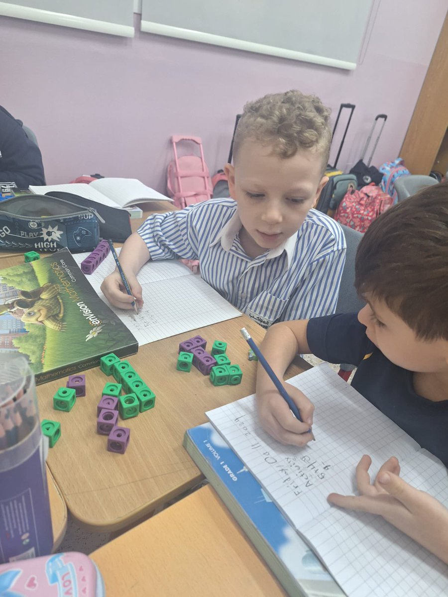Mawakeb_Barsha's tweet image. Our G1 sts are having so much fun learning about numbers &amp;amp; addition through hands-on activities! It’s incredible to watch them explore &amp;amp; grasp new concepts while enjoying the process. #LearningThroughPlay #HandsOnMath