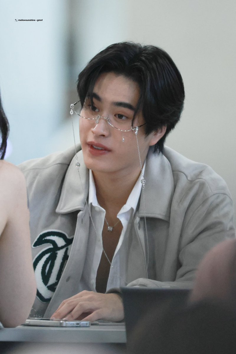 ✦
11102024

ชีวิตนี้ขอเเพ้เเค่หนุ่มใส่เเว่น หนุ่มใส่เเว่นเท่ากับ =

——

GEMINI FOURTH x BOOK EXPO

#BookExpo2024xGF 
 <a href="/gemini_ti/">gemini_nt</a> #Gemini_NT #เจมีไนน์