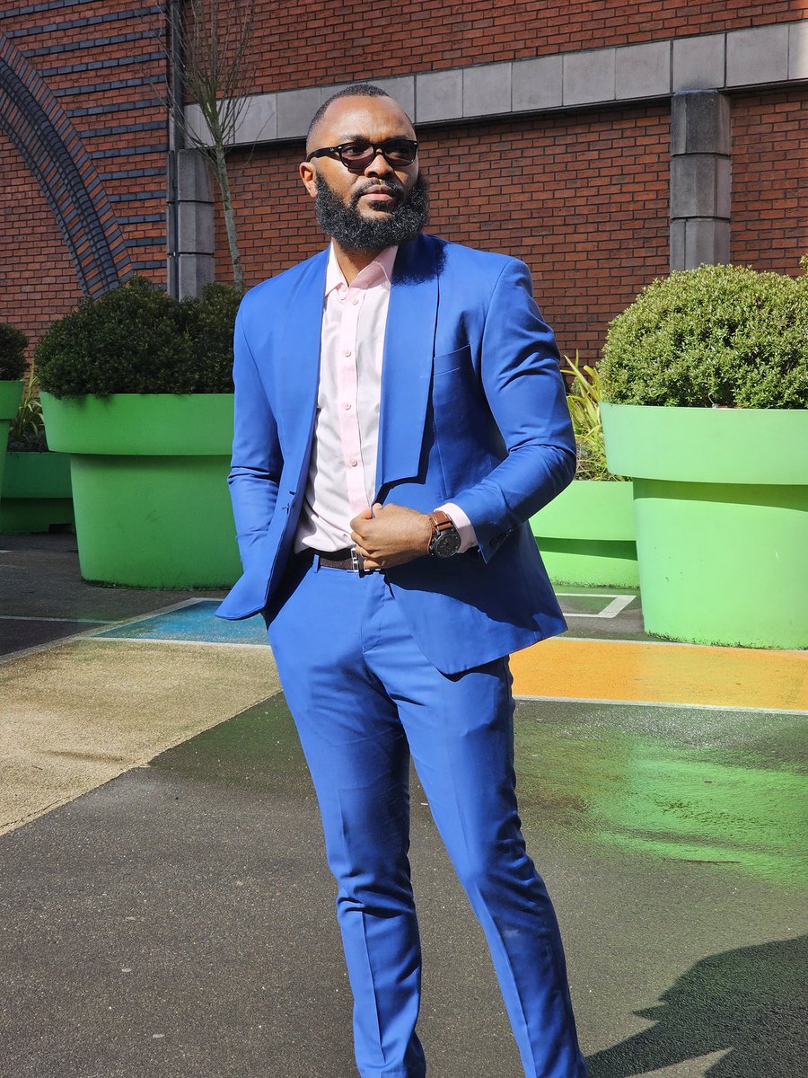 KelvinOssai's tweet photo. Dear Naija nurse in UK 🇬🇧🇳🇬.
If you want to progress in your career here, do these things;
1. Connect with colleagues both within and outside your organisation's
2. Always provide help and support in your workplace. 
3. Be familiar with as many policies as possible, as they will come in handy.
4. Never be idle. Have something you're doing at every point in time. Be it training, a course, or something that will benefit you.
5. Liase with your mentor or practice development nurses and get to find out courses you can be put on or sponsored by your employer.
6. Know that growth is not always in a straight line. If there is no opportunity in your workplace, look elsewhere. 
7. Plot your exit when you realise subtle discrimination or targeted discrimination. 
8. Know your worth, your right and your responsibilities. 
9. Ensure you belong to a union, attend networking events, conferences and hangouts.
10. Be part of what is happening in your unit and workplace. Don't just focus on "work and go home syndrome".
11. If they don't need to know about it, don't talk about it (I mean family or personal things).
12. Show concern when colleagues talk about their pet. Ask the name, how old is the cat etc. It won't take anything from you.
13. If you see an opportunity that will benefit your colleagues or friends, share with them. What's goes around  comes around.  One day it may be them sharing opportunities with you when you really need it.
14. Never stop asking questions, learning and growing. 

I hope this helps awa people 🙏🏽 
Ignore any typos🤣
#NigeriansInUK