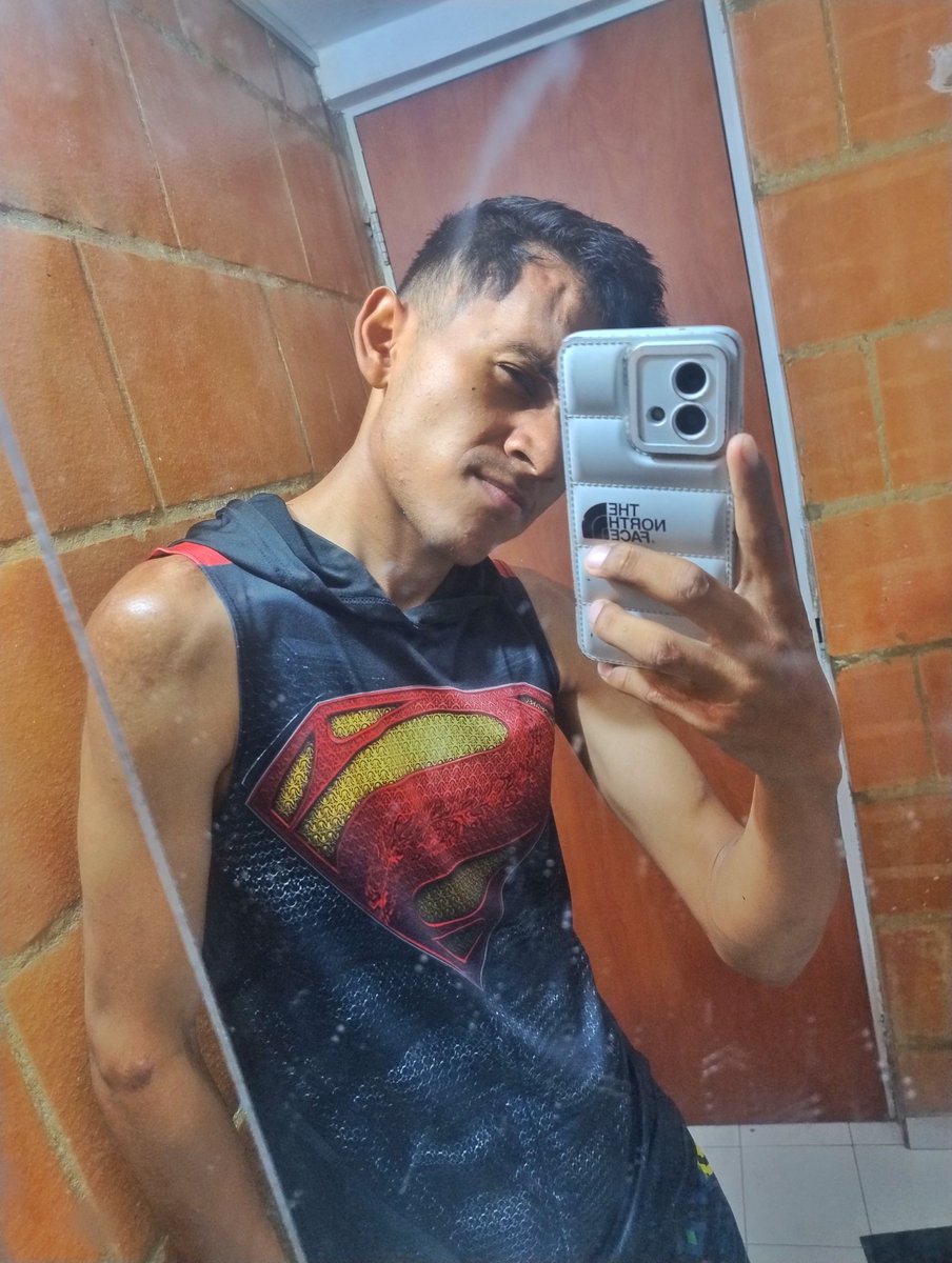 Un súperman en busca de un villano 😈🍆🍑🥵
onlyfans.com/jeissonriverall