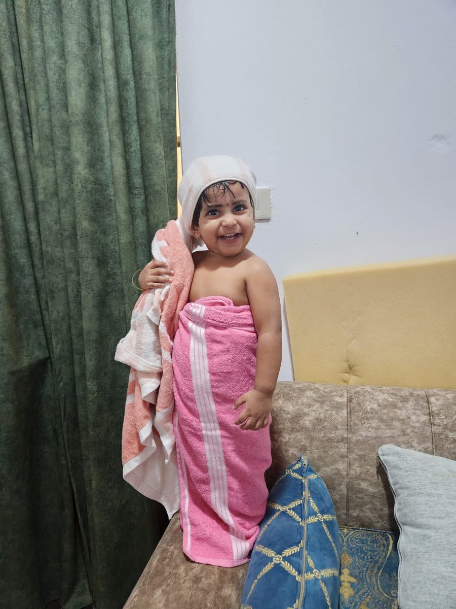 sanjums14's tweet photo. ആരു..ട്ടി https://t.co/29XP1k5lTs