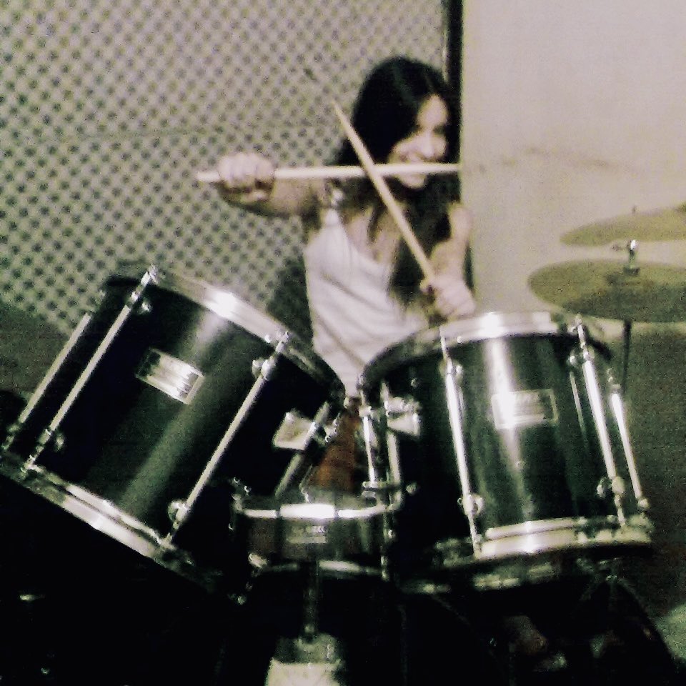 ColdplayerDrummer 🌼 Isabela tweet media