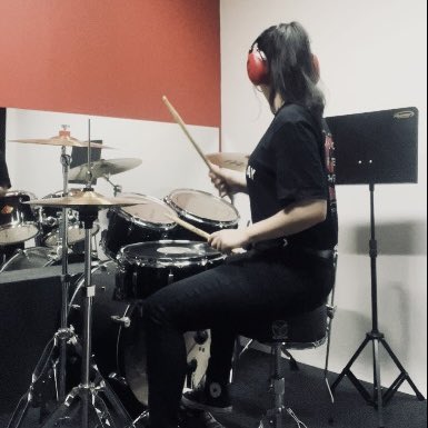 ColdplayerDrummer 🌼 Isabela tweet media
